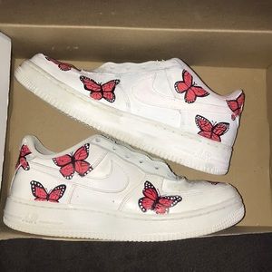 Butterfly Air Force 1’s